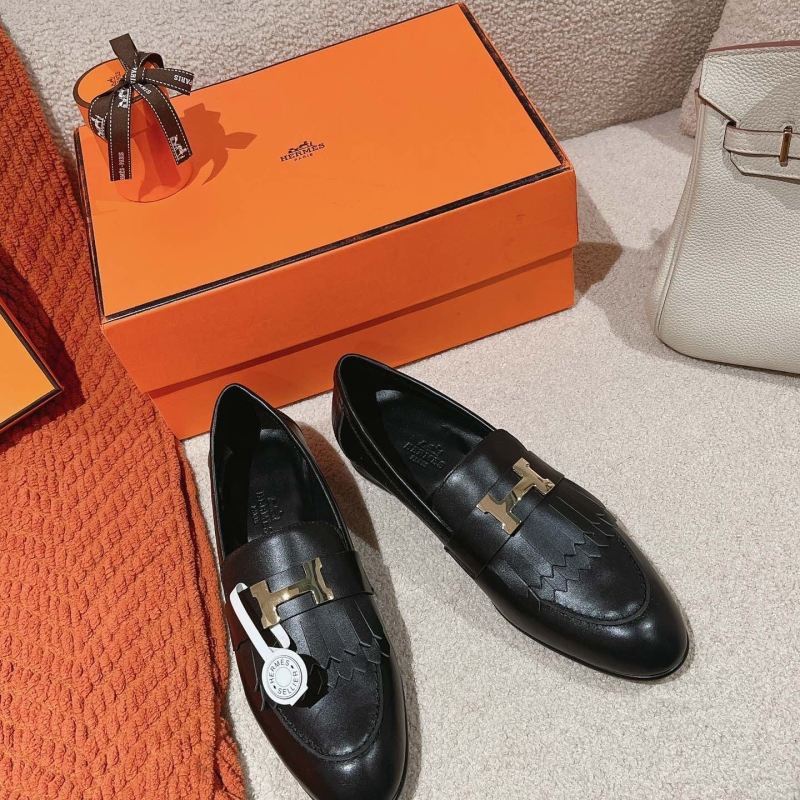 H**mes leather shoes